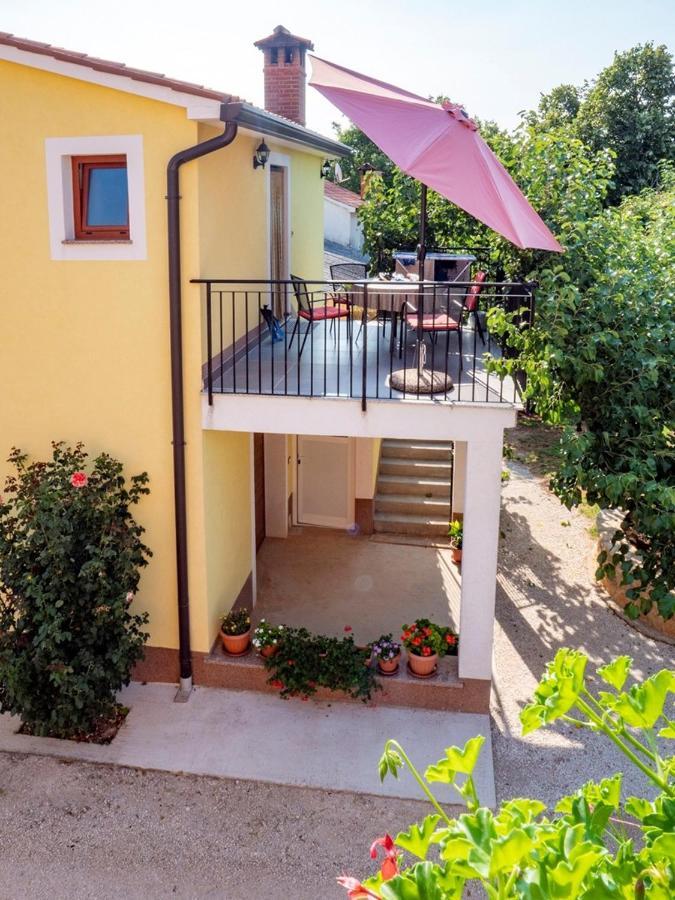Studio Apartment Gianni Vizinada Exterior photo